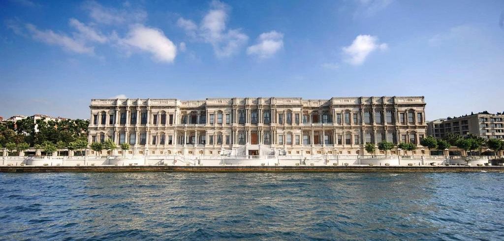 نمایی از هتل Ciragan Palace کمپینسکی