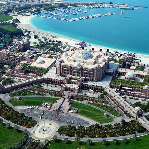 دورنمای هتل امارات پالاس