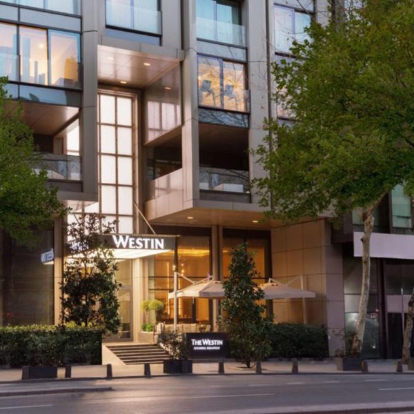 نمایی از هتل وستین نیشانتاشی