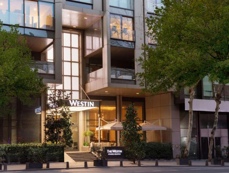 نمایی از هتل وستین نیشانتاشی