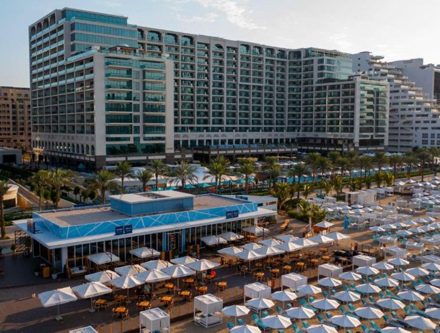 نمایی از هتل هیلتون دبی پالم جمیرا