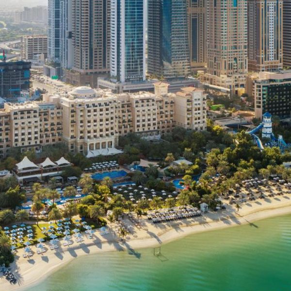 دورنمای هتل وستین دبی مینا سیاحی ریزورت