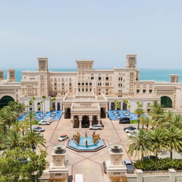 تصویر اصلی هتل جمیرا القصر