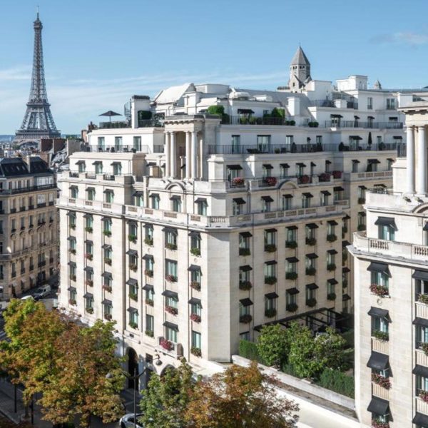 هتل Four Seasons Paris George V