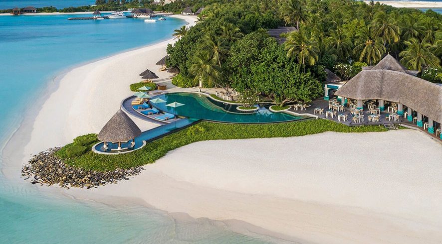 Four Seasons Resort Maldives at Kuda Huraa