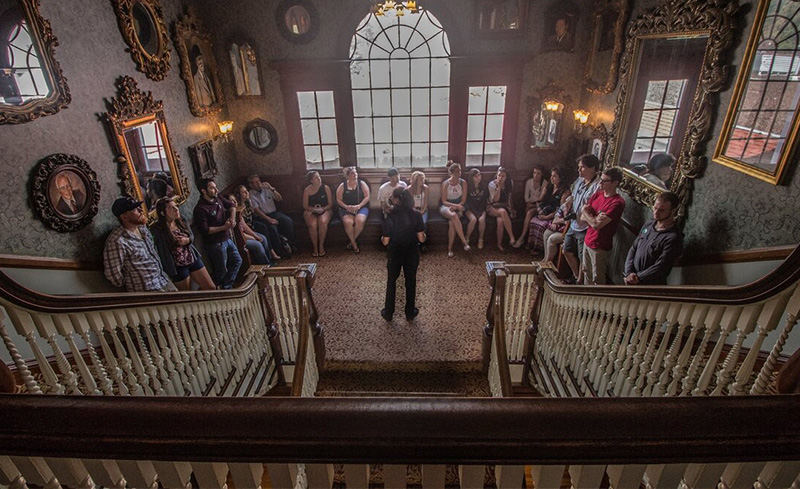 تورهای مرموز و ترسناک در هتلی که الهام بخش "درخشش" کوبریک شد!