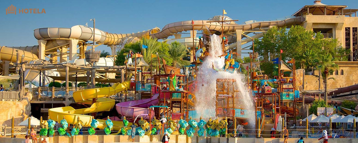 در یکی از هیجان‌انگیزترین پارک‌های آبی دبی از گرما فرار کنید!