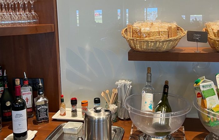 چرا مینی‌بار هتل‌ها گران هستند؟