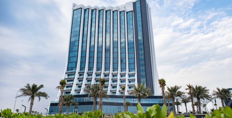 هتل آریا باستان کیش